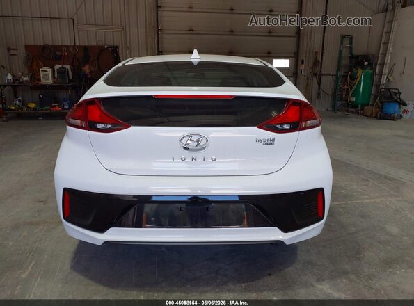 KMHC65LC0JU076290 2018 HYUNDAI IONIQ HYBRID Белый 