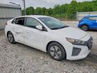 2018 Hyundai Ioniq Blue White vin: KMHC65LC0JU076337