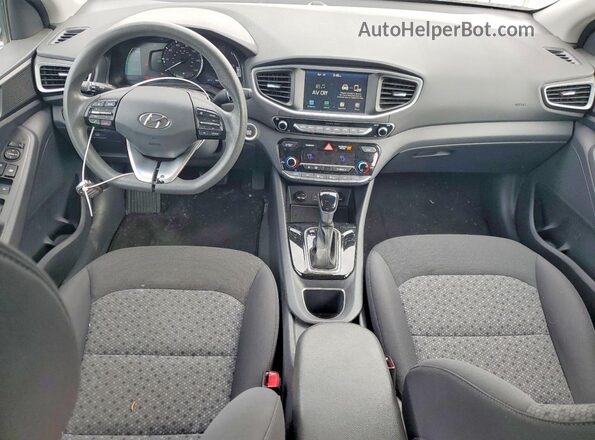 KMHC65LC0JU076337 2018 HYUNDAI IONIQ White Առջևի վահանակի տեսք