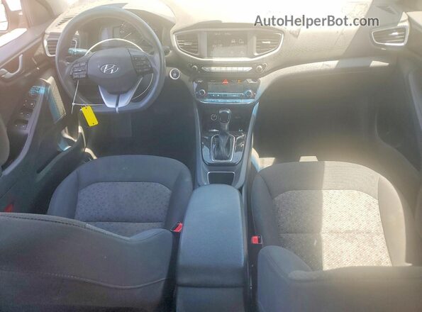 KMHC65LC0KU182479 2019 HYUNDAI IONIQ White Widok deski rozdzielczej