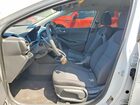 2019 Hyundai Ioniq Blue White vin: KMHC65LC1KU129046