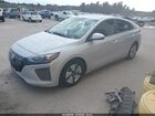 2018 Hyundai Ioniq Hybrid Blue Silver vin: KMHC65LC4JU075644