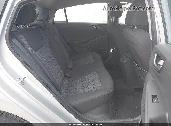 KMHC65LC4JU075644 2018 HYUNDAI IONIQ HYBRID Silver Widok naklejki z numerem VIN