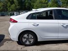 2018 Hyundai Ioniq Hybrid Blue Белый vin: KMHC65LC4JU082688 2018 Hyundai Ioniq Hybrid Blue Белый vin: KMHC65LC4JU082688
