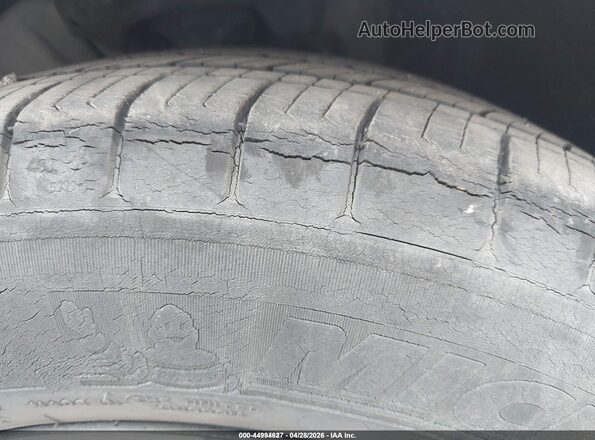 KMHC65LC6JU076214 2018 HYUNDAI IONIQ HYBRID White Widok wnętrza 360 stopni