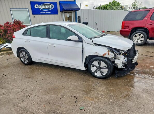 KMHC65LC8NU276551 2022 HYUNDAI IONIQ White Передня права чверть