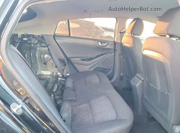 KMHC65LC9KU170668 2019 HYUNDAI IONIQ Black Widok tylnych siedzeń