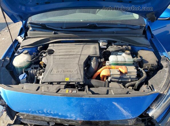 KMHC65LCXJU102426 2018 HYUNDAI IONIQ Blue Vista del compartimento del motor
