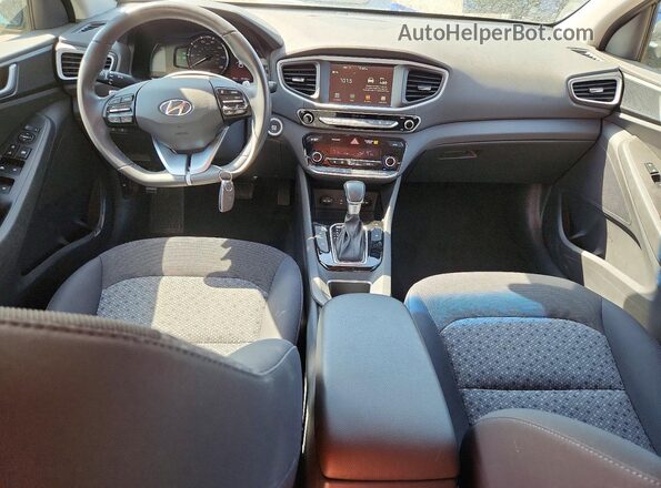 KMHC65LD0KU139026 2019 HYUNDAI IONIQ Черный Вид панели приборов