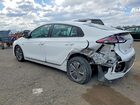 2020 Hyundai Ioniq Se White vin: KMHC65LD9LU189201