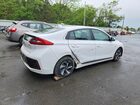 2018 Hyundai Ioniq Sel White vin: KMHC75LC2JU084551
