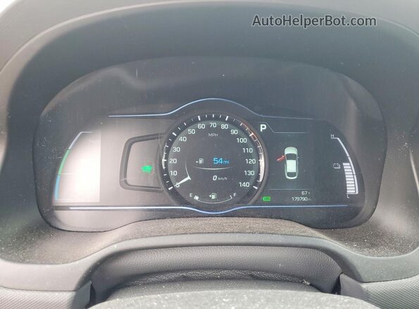 KMHC75LC3HU035403 2017 HYUNDAI IONIQ White Սարքավորումների վահանակի տեսք