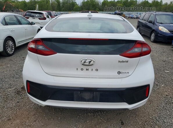 KMHC75LC3HU035403 2017 HYUNDAI IONIQ White Հետևի տեսք
