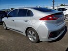 2018 Hyundai Ioniq Limited Silver vin: KMHC75LD4JU077917