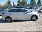 2017 Hyundai Ioniq Hybrid Limited Серебряный vin: KMHC85LC8HU027066