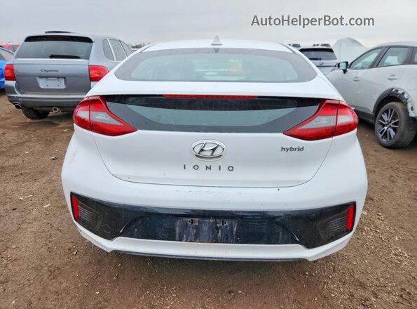 KMHC85LCXJU071687 2018 HYUNDAI IONIQ Белый Вид сзади