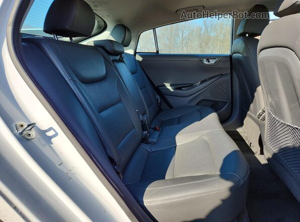 KMHC85LJ7LU061510 2020 HYUNDAI IONIQ White Вид задніх сидінь