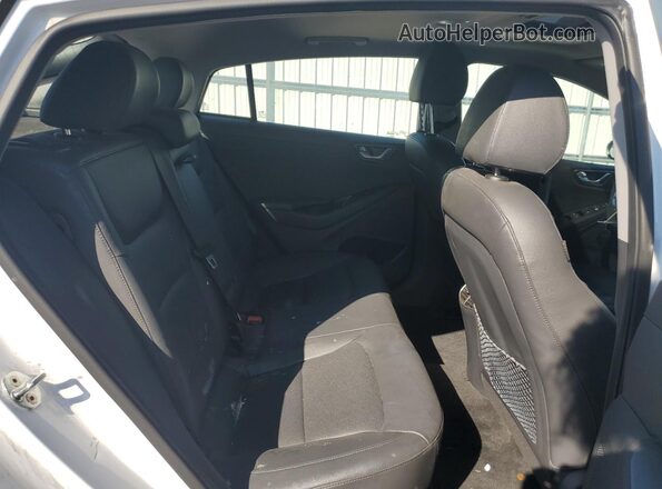 KMHC85LJ7LU076606 2020 HYUNDAI IONIQ White Вид задніх сидінь