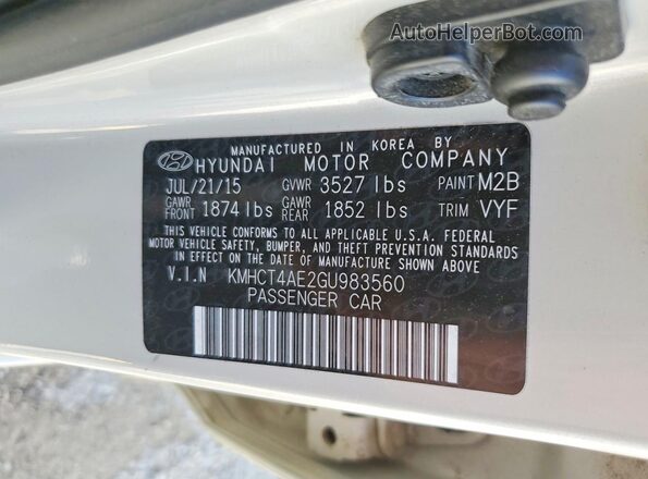 KMHCT4AE2GU983560 2016 HYUNDAI ACCENT Beige Widok komory silnika