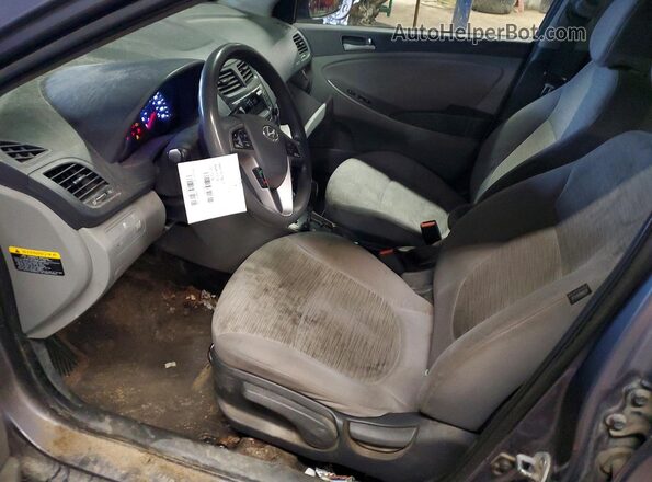 KMHCT4AE3HU204345 2017 HYUNDAI ACCENT Gray Вид салону спереду