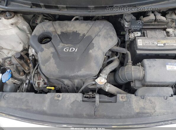 KMHCT4AE4GU002922 2016 HYUNDAI ACCENT Cream Widok z przodu
