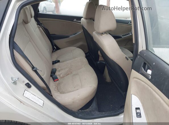 KMHCT4AE4GU002922 2016 HYUNDAI ACCENT Cream Widok naklejki z numerem VIN
