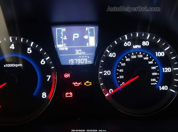 KMHCT4AE5GU074390 2016 HYUNDAI ACCENT White Widok tylnych siedzeń