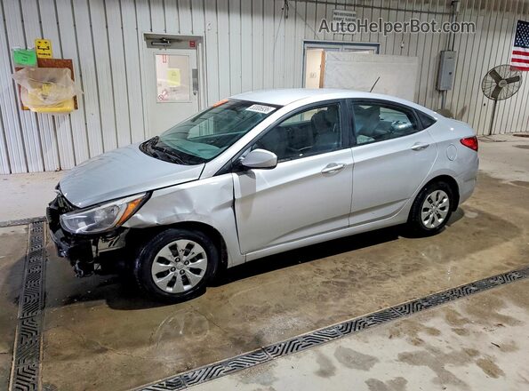 KMHCT4AE7GU061205 2016 HYUNDAI ACCENT Silver Front left