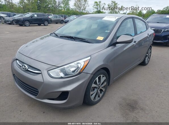 KMHCT4AE8HU364205 2017 HYUNDAI ACCENT Серый Передняя левая четверть