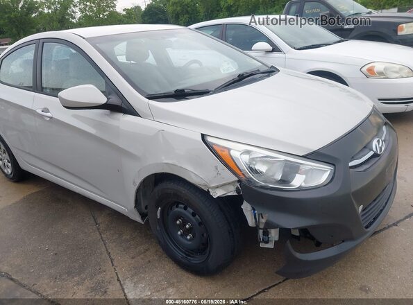 KMHCT4AEXGU014234 2016 HYUNDAI ACCENT Белый Вид спереди