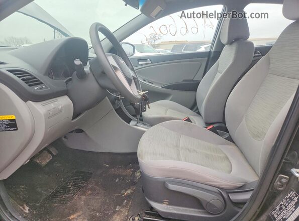 KMHCT4AEXHU380146 2017 HYUNDAI ACCENT Черный Вид салона спереди