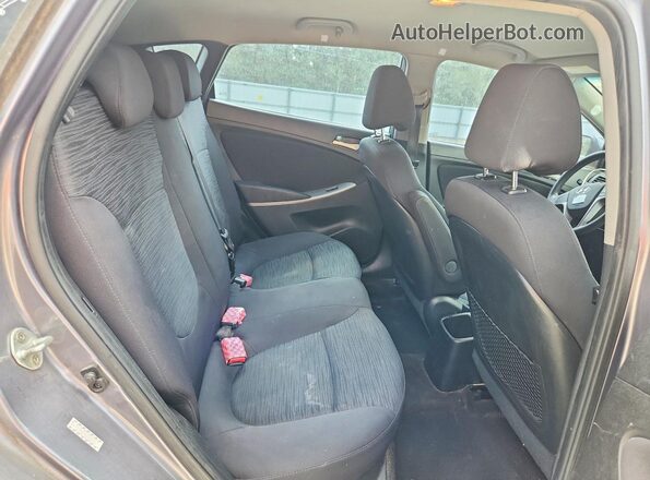 KMHCT5AE5GU289046 2016 HYUNDAI ACCENT Серый Вид задних сидений