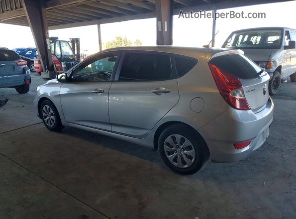 KMHCT5AE7HU325904 2017 HYUNDAI ACCENT Серебряный Задняя левая четверть