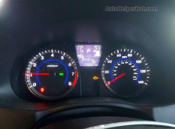 KMHCT5AE7HU325904 2017 HYUNDAI ACCENT Серебряный Вид щитка приборов