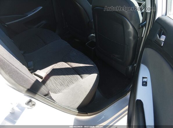 KMHCT5AE7HU344632 2017 HYUNDAI ACCENT Серебряный Вид наклейки с VIN-кодом