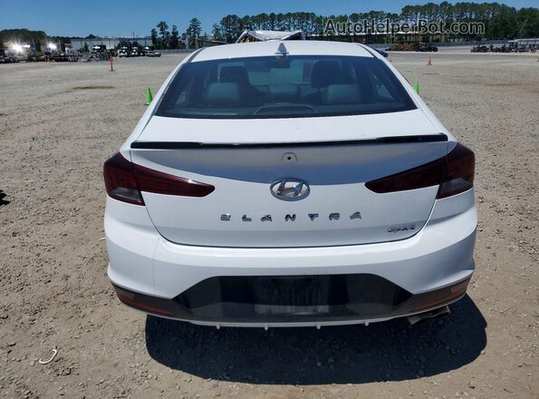 KMHD04LB2LU056357 2020 HYUNDAI ELANTRA White Widok z tyłu