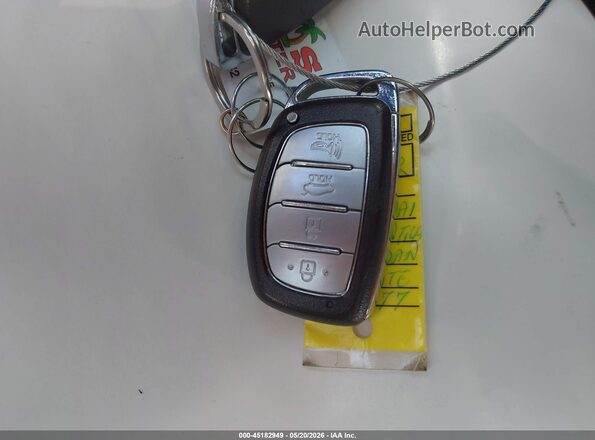 KMHD04LB3KU860777 2019 HYUNDAI ELANTRA Белый Вид панели приборов