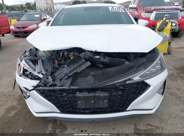 KMHD04LB4KU861310 2019 HYUNDAI ELANTRA Белый Вид щитка приборов