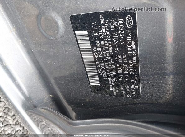 KMHD74LF4HU078933 2017 HYUNDAI ELANTRA Gray Widok komory silnika