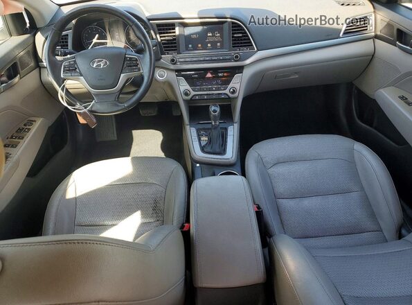 KMHD84LF0HU151079 2017 HYUNDAI ELANTRA Gray Vista del salpicadero
