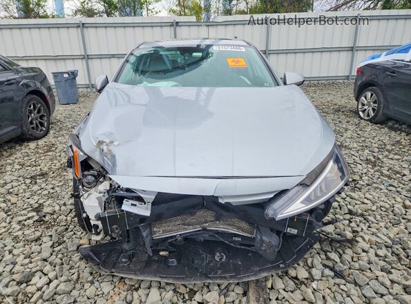 KMHD84LF5LU107314 2020 HYUNDAI ELANTRA Серебряный Вид спереди