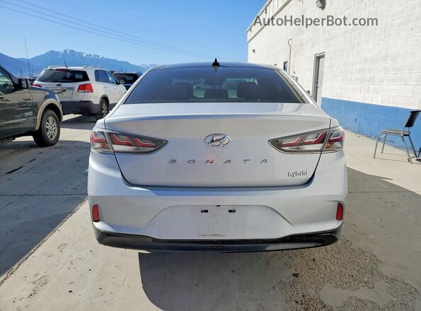 KMHE34L34KA092166 2019 HYUNDAI SONATA Серебряный Вид сзади