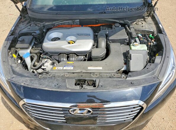 KMHE54L29HA060811 2017 HYUNDAI SONATA Черный Вид задней части салона