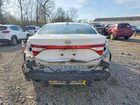 2016 Hyundai Azera Base White vin: KMHFG4JG9GA517984