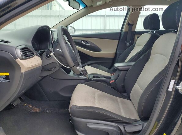 KMHH35LE7JU013753 2018 HYUNDAI ELANTRA Black Front interior view