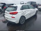 2018 Hyundai Elantra Gt   Белый vin: KMHH35LEXJU063630