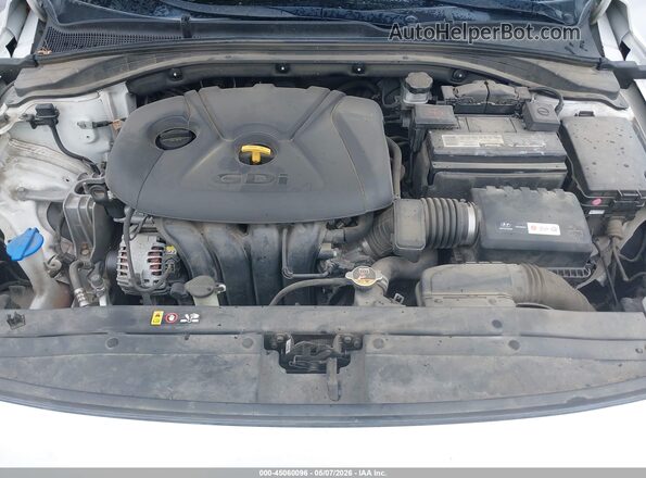 KMHH35LEXJU063630 2018 HYUNDAI ELANTRA GT Белый Вид сзади