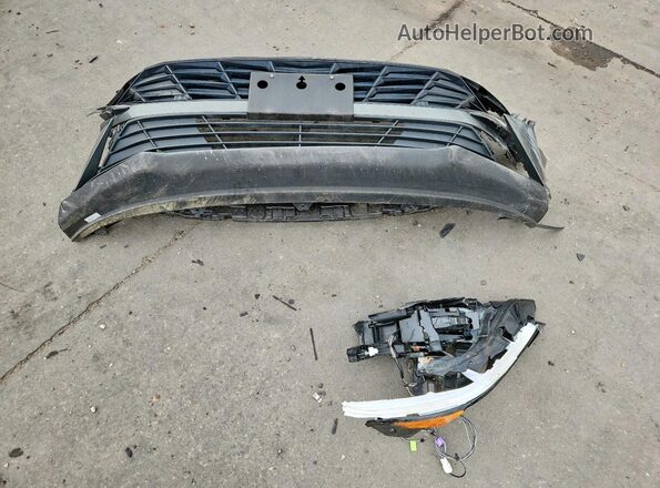 KMHLL4DG5RU744679 2024 HYUNDAI ELANTRA Gray Widok komory silnika