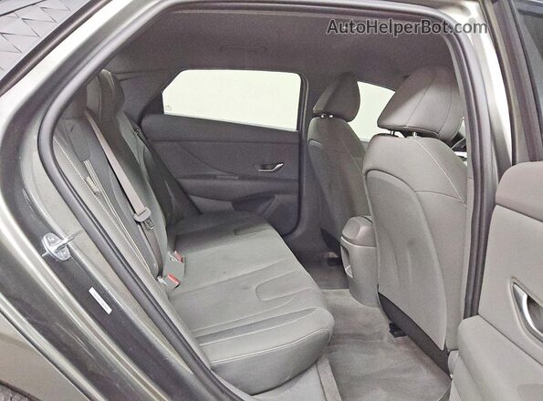 KMHLM4DG1TU097802 2026 HYUNDAI ELANTRA Серый Вид задних сидений