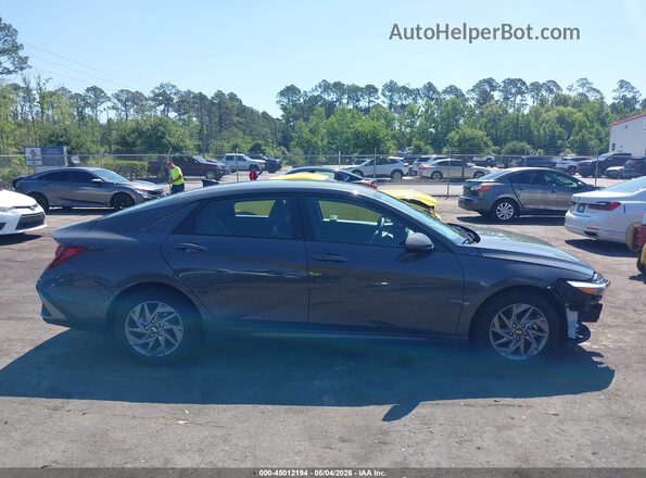 KMHLM4DG5RU754366 2024 HYUNDAI ELANTRA Gray Widok wnętrza z tyłu